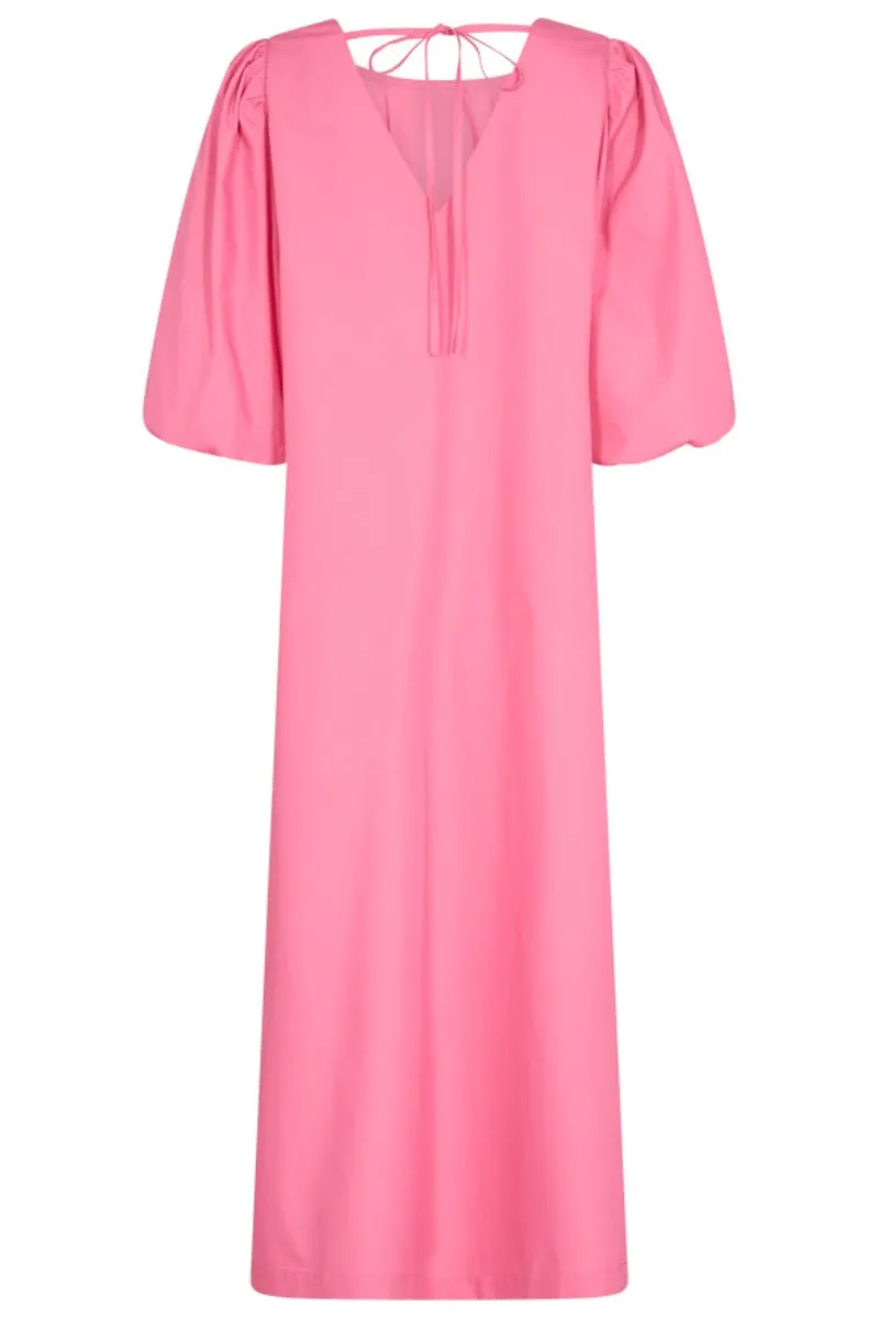 Bamela Dress | Carmine rose | Kjole fra Freequent