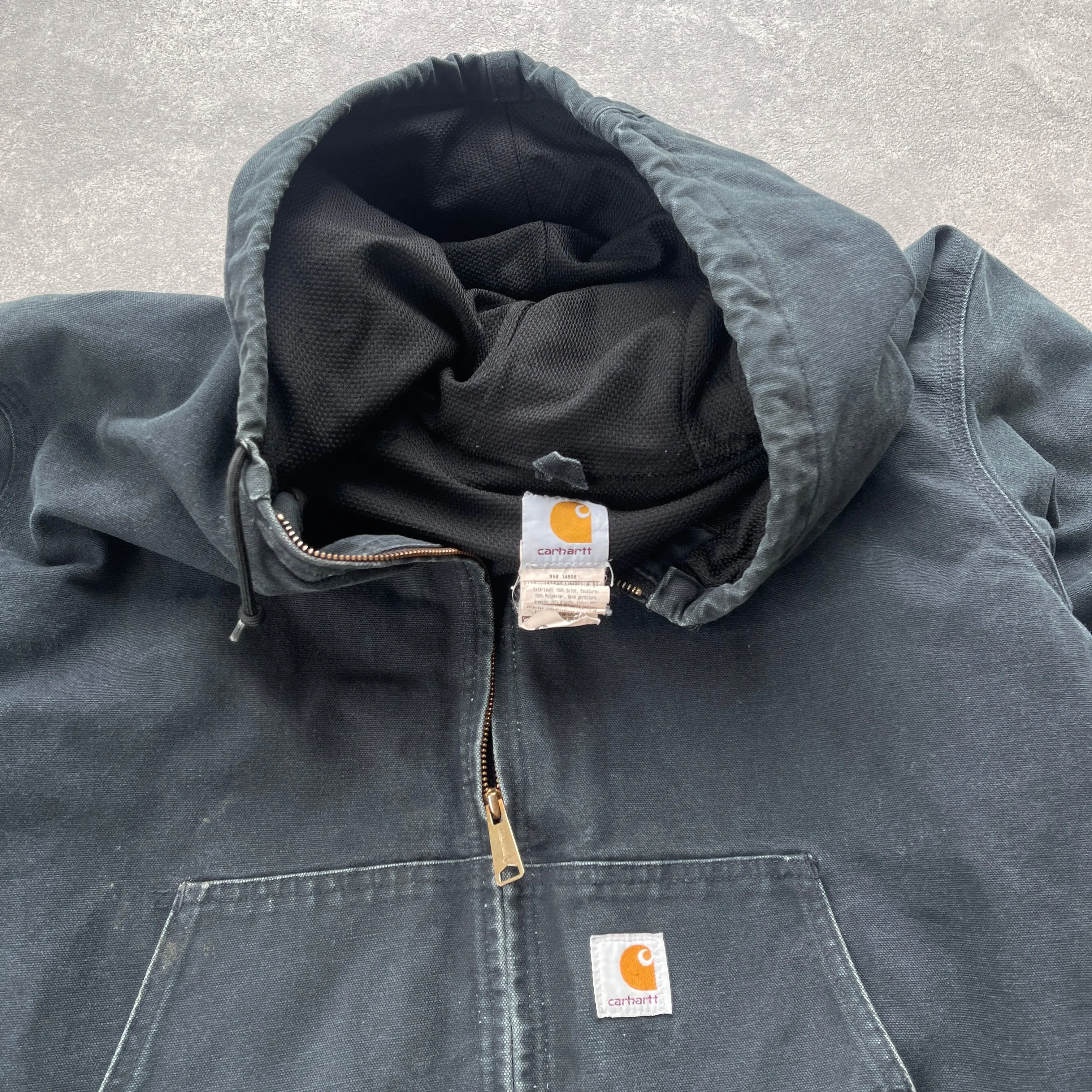 Carhartt 2010 heavyweight hooded active jacket (L)