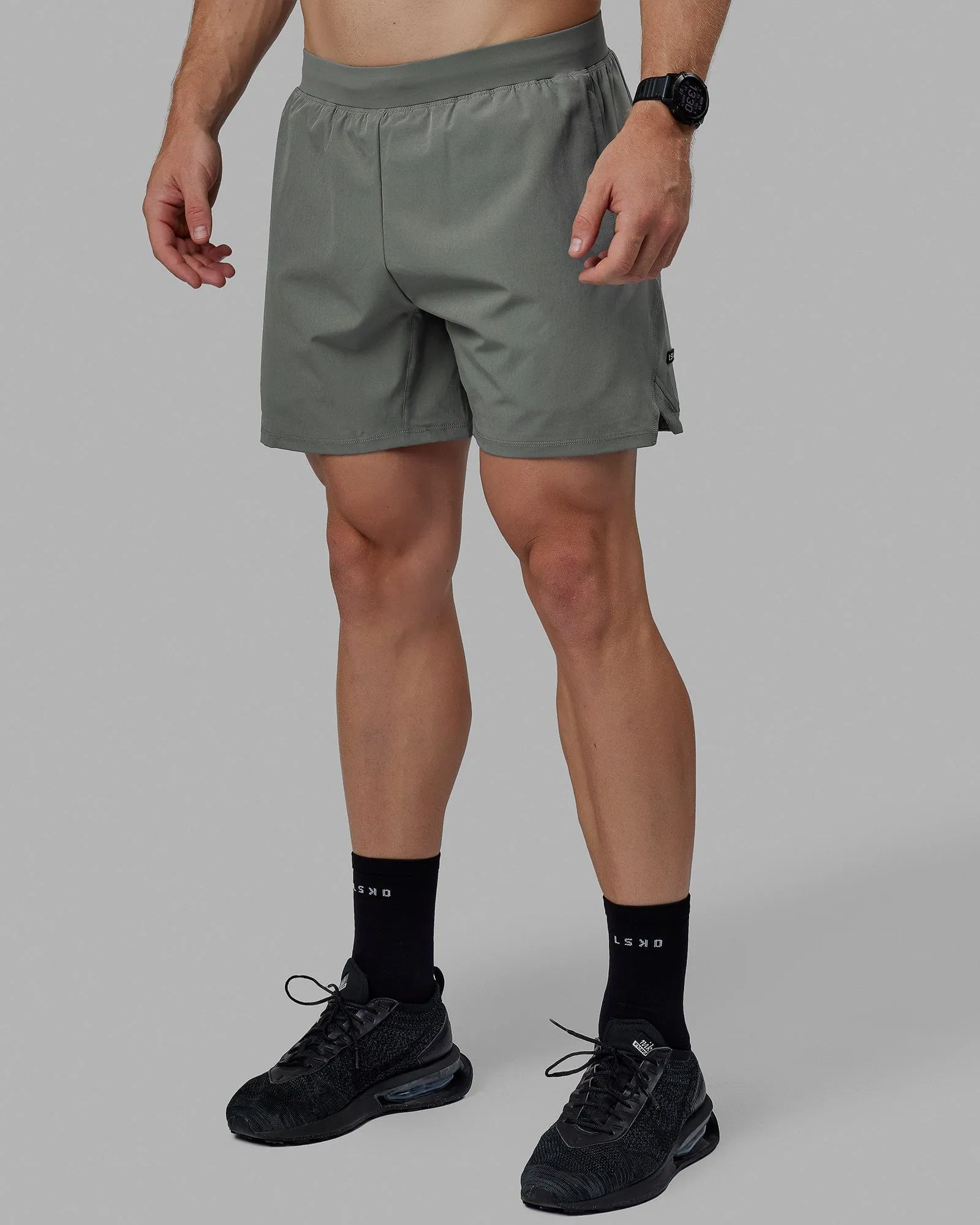 Challenger 6 Lined Performance Shorts - Graphite