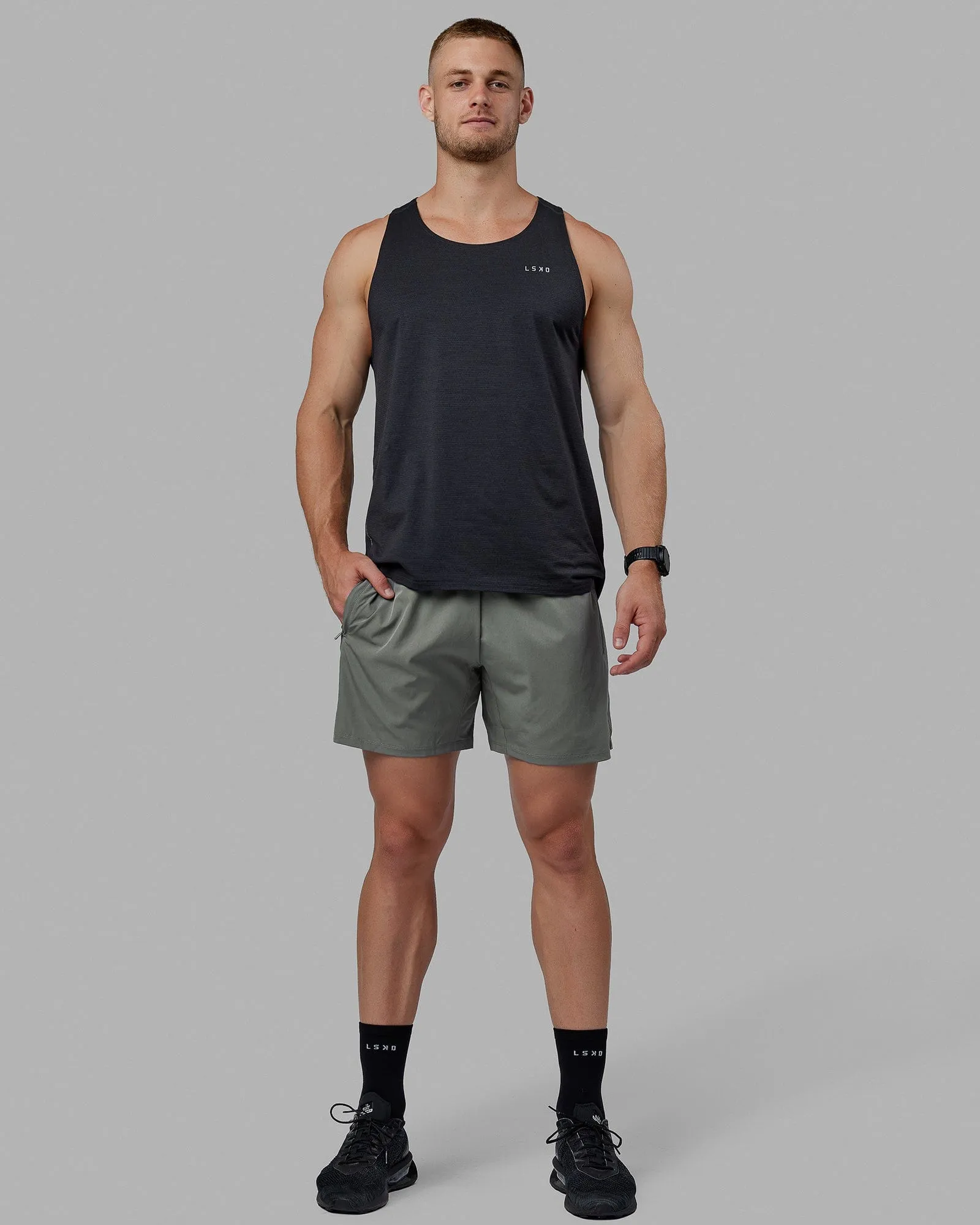 Challenger 6 Lined Performance Shorts - Graphite