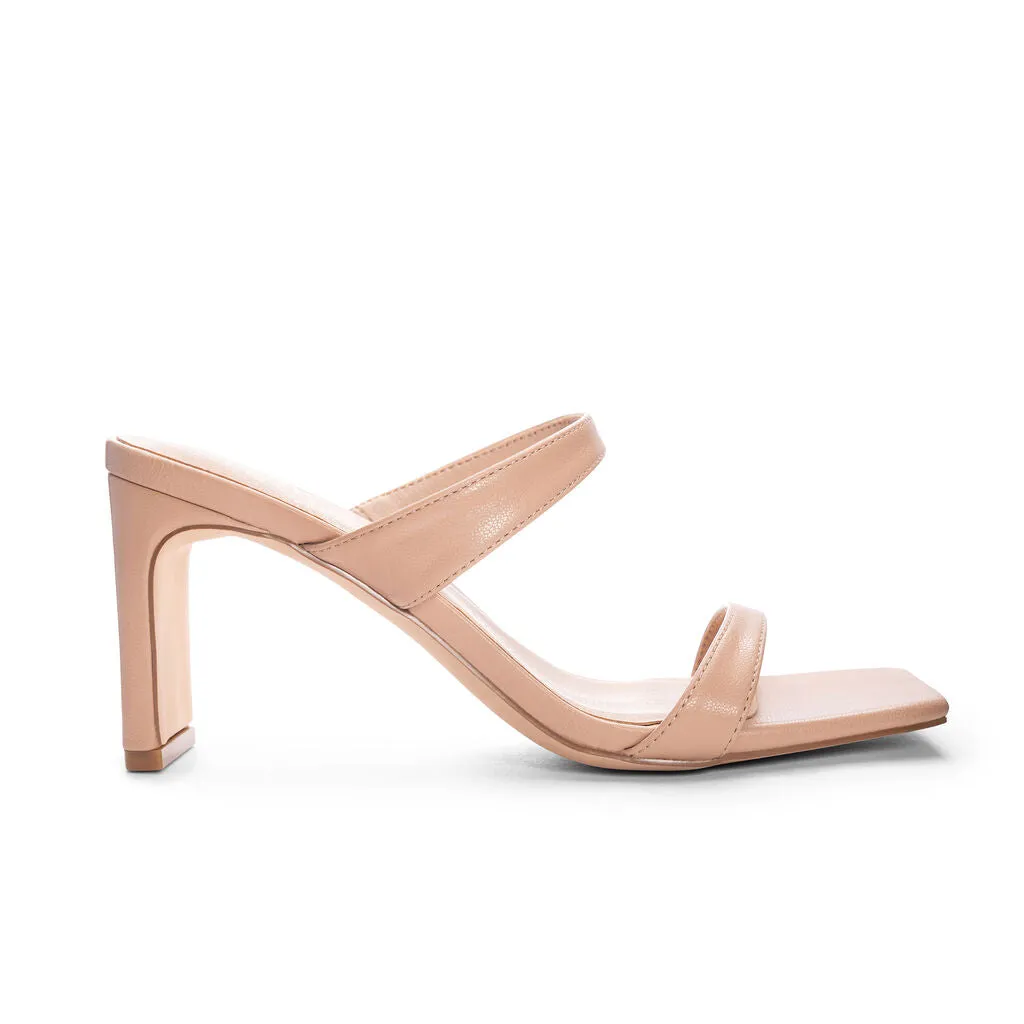 Chinese Laundry Yaya Slide Sandal - Nude