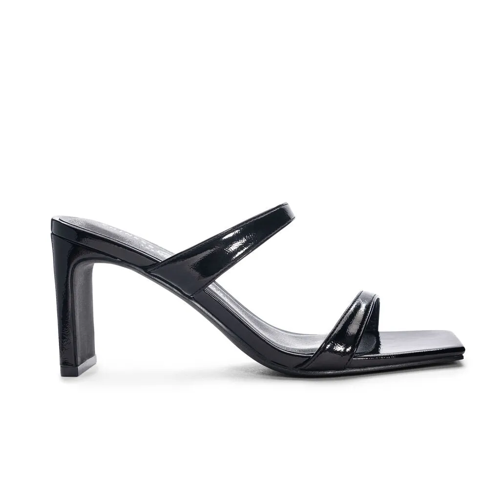 Chinese Laundry Yaya Slide Sandal - Patent Black