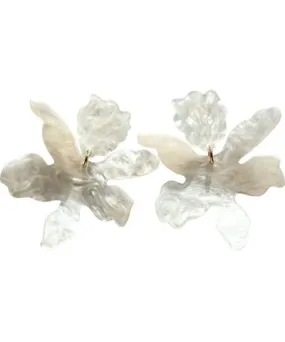 Closet Rehab Women's Paper Lily Earrings In White Out