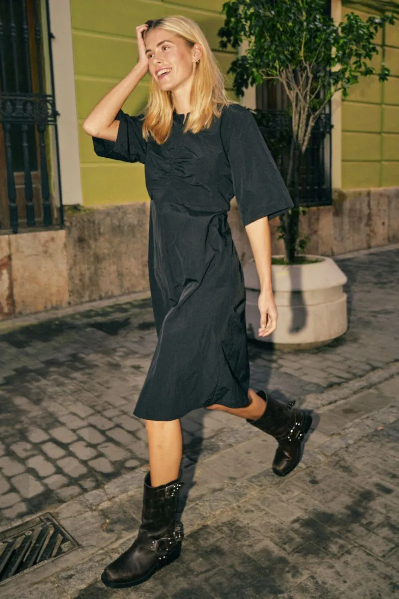 Coolest Dress | Black | Kjole fra Freequent