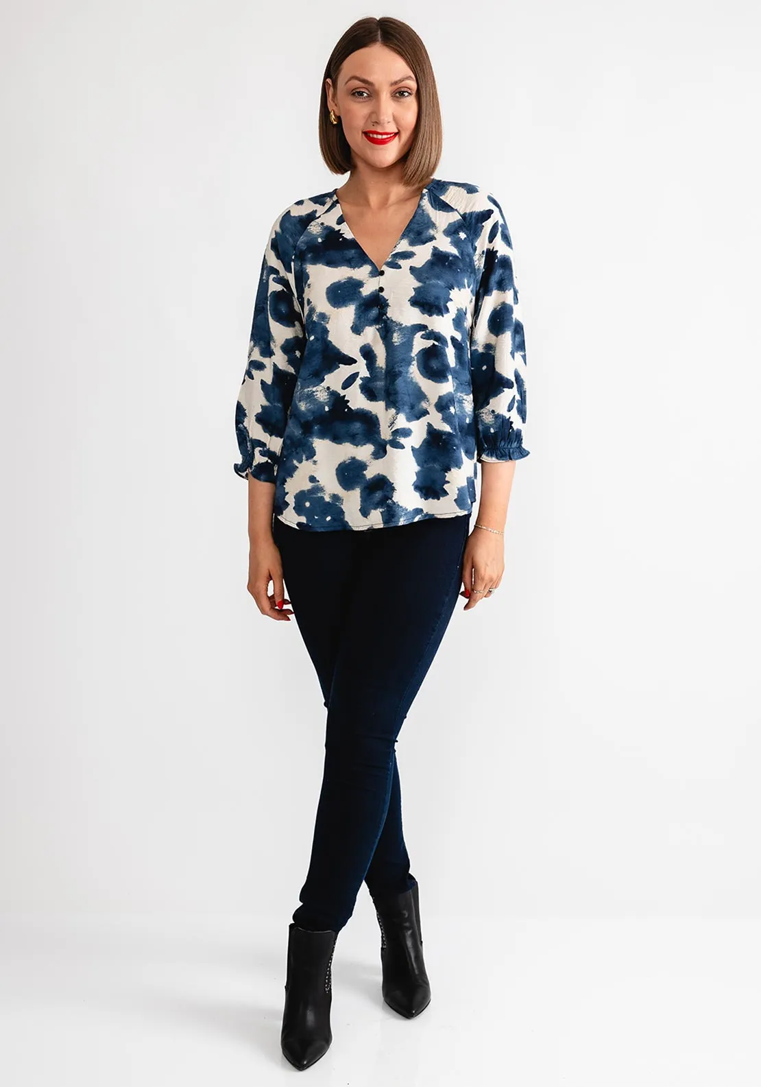 Freequent Julie Blur Print V Neck Blouse, Blue