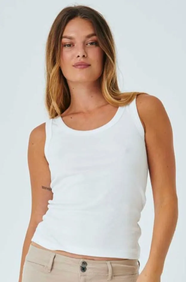 Hi Top | Brilliant White | Tanktop fra Freequent