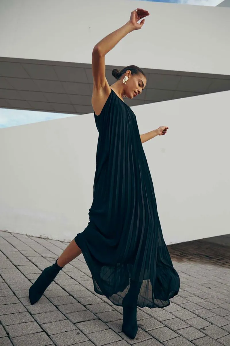 Kira Dress | Black | Kjole fra Copenhagen Muse