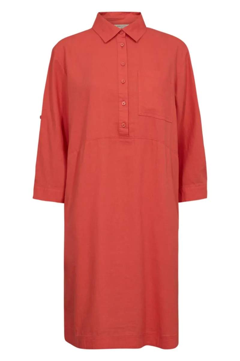 Laluna Dress | Hot Coral | Kjole fra Freequent