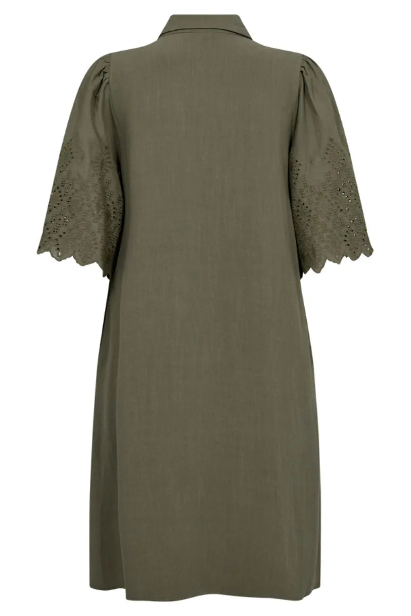 Lara Dress | Deep Lichen Green | Kjole fra Freequent