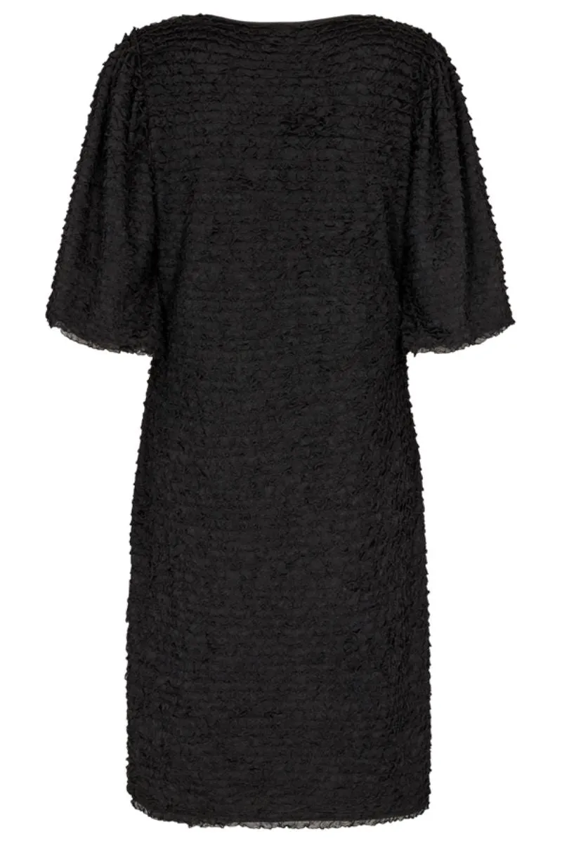 Lazy Dress | Black | Kjole fra Freequent