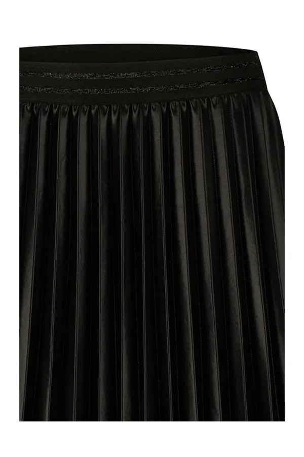 Rabe & LecomteBLACK SHINY PLEATED LONG SKIRT