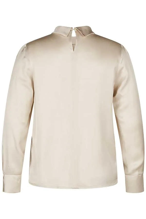 Rabe & LecomteIVORY CLOSED LONG SLEEVE BLOUSE