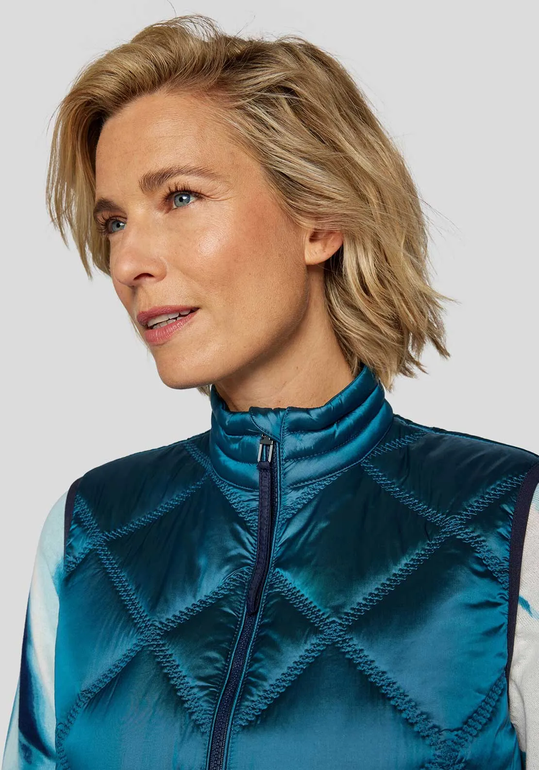 Rabe Metallic Diamond Quilted Gilet, Teal Blue