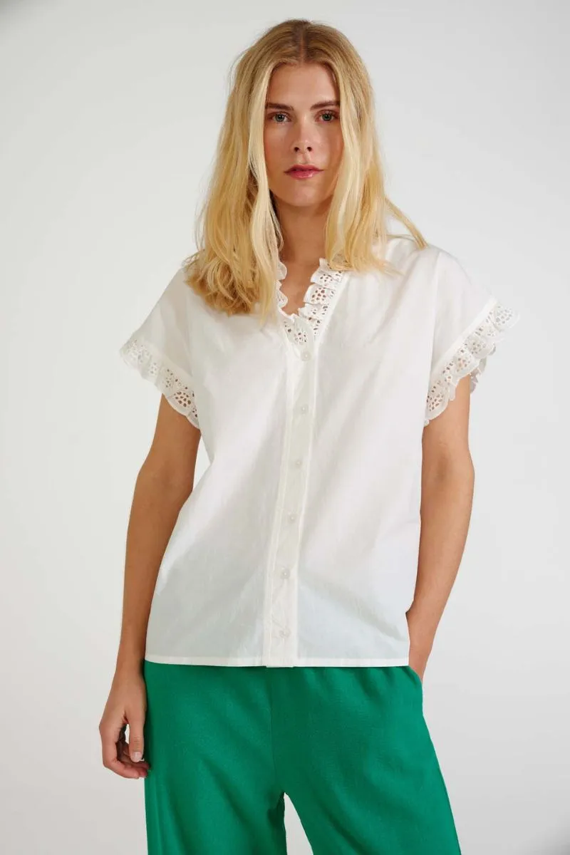 Ravna Blouse | Off-White | Bluse fra Freequent