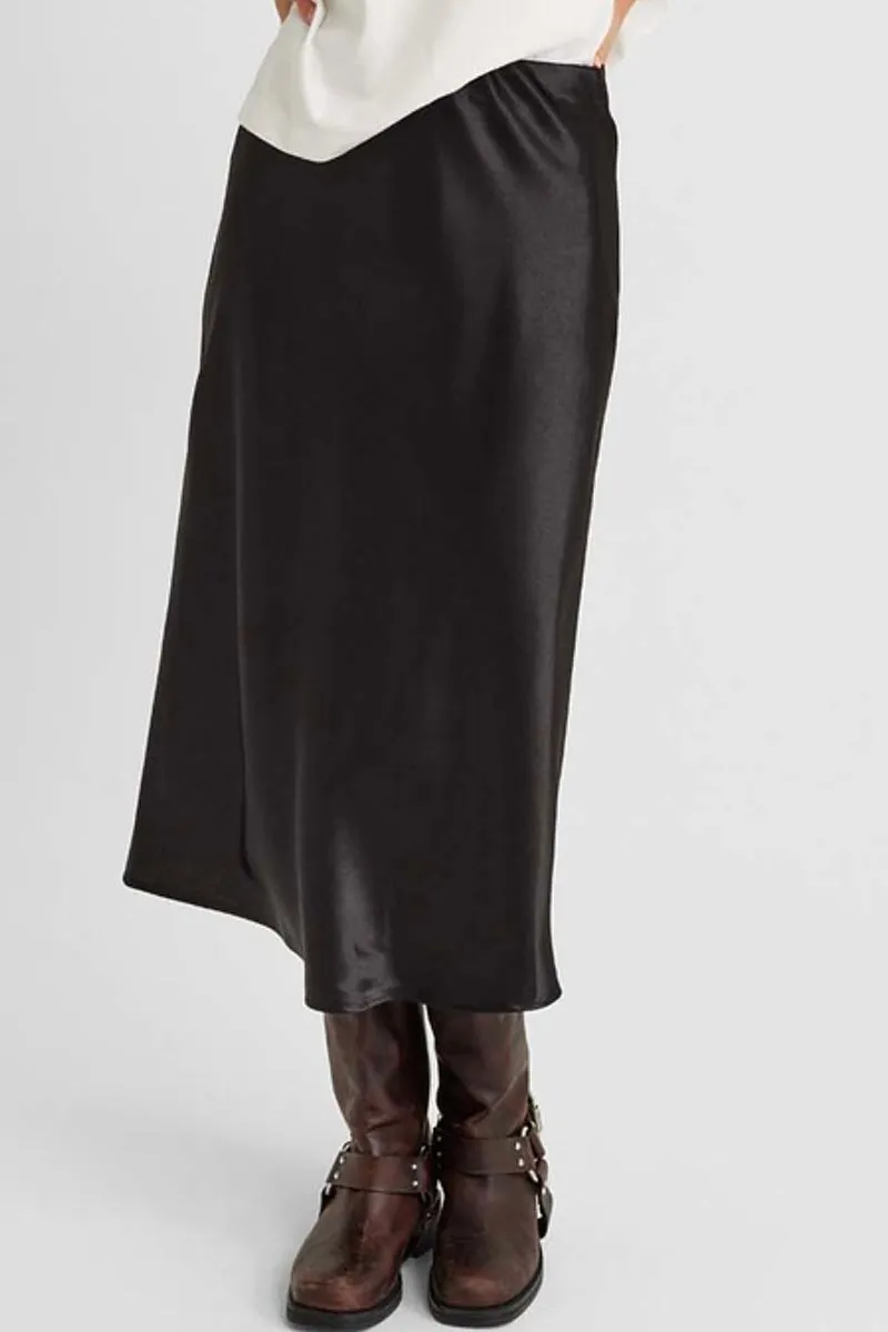 Satin Skirt | Black | Nederdel fra Freequent