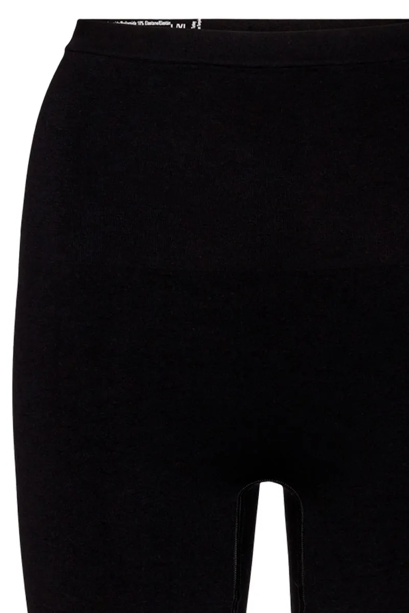 Seam Sho Sili | Black | Shorts fra Freequent