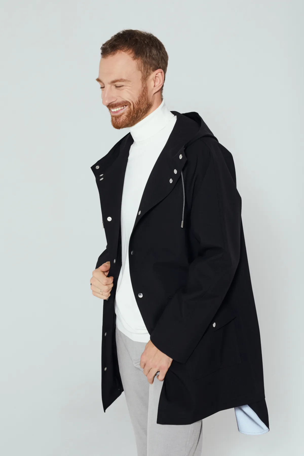 UNISEX DUCKTAIL CITY RAINCOAT - BLACK