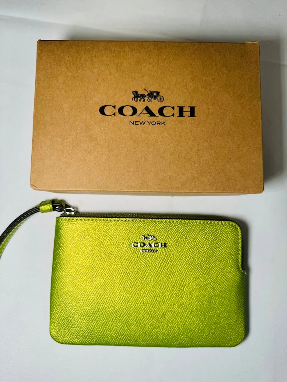 Used coach  HANDBAGS   60006-S000976984-