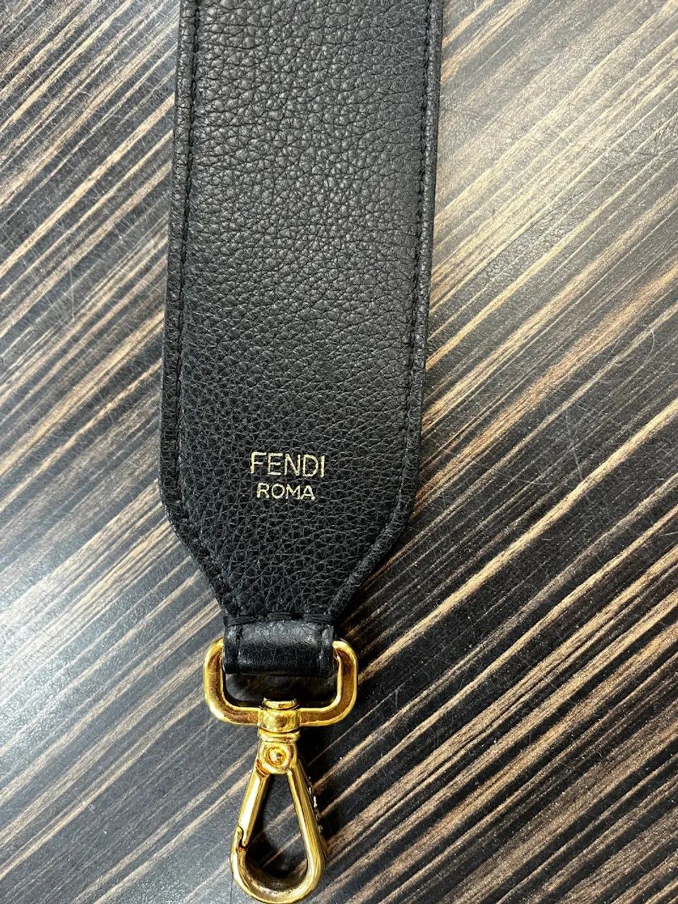 Used fendi  HANDBAGS   60085-S000285351-