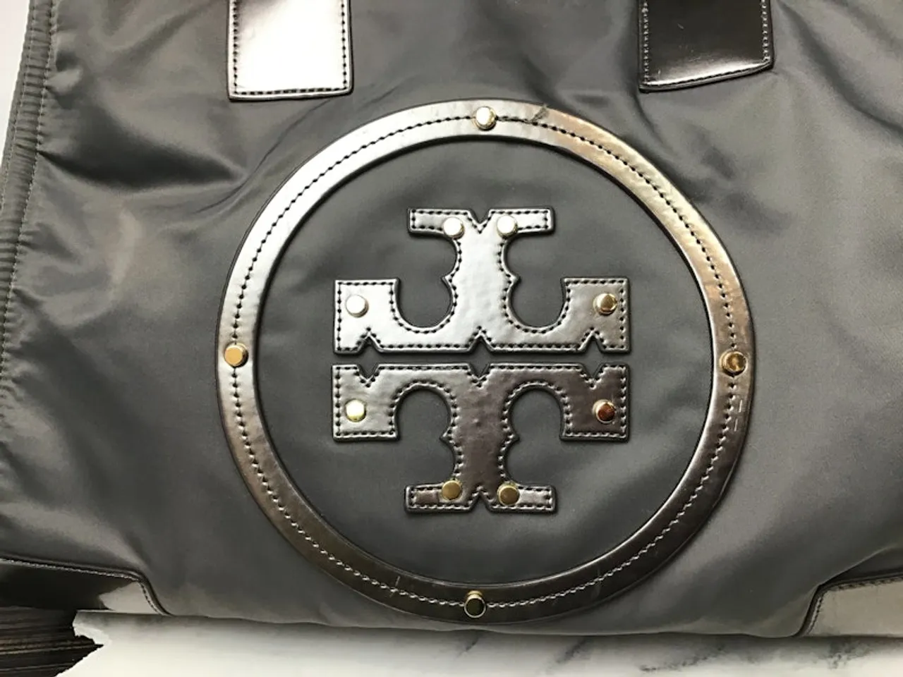 Used Unbranded HANDBAGS  60047-S000422188