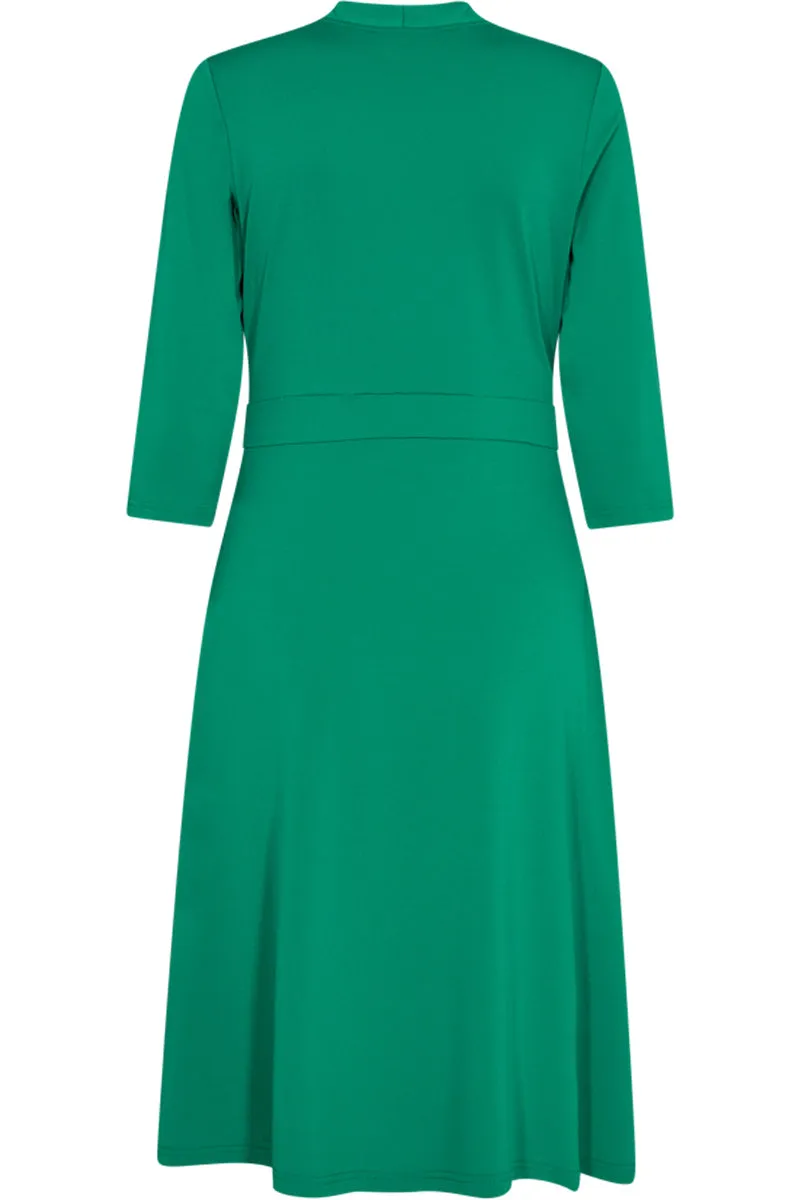 Yrsa Dress | Pepper Green | Kjole fra Freequent